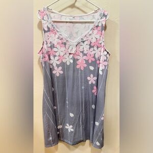 Women’s XL Grey Pink White Floral Nightgown